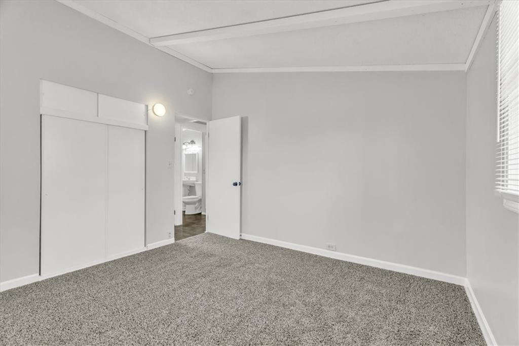5713 N Woodland Avenue — photo 20
