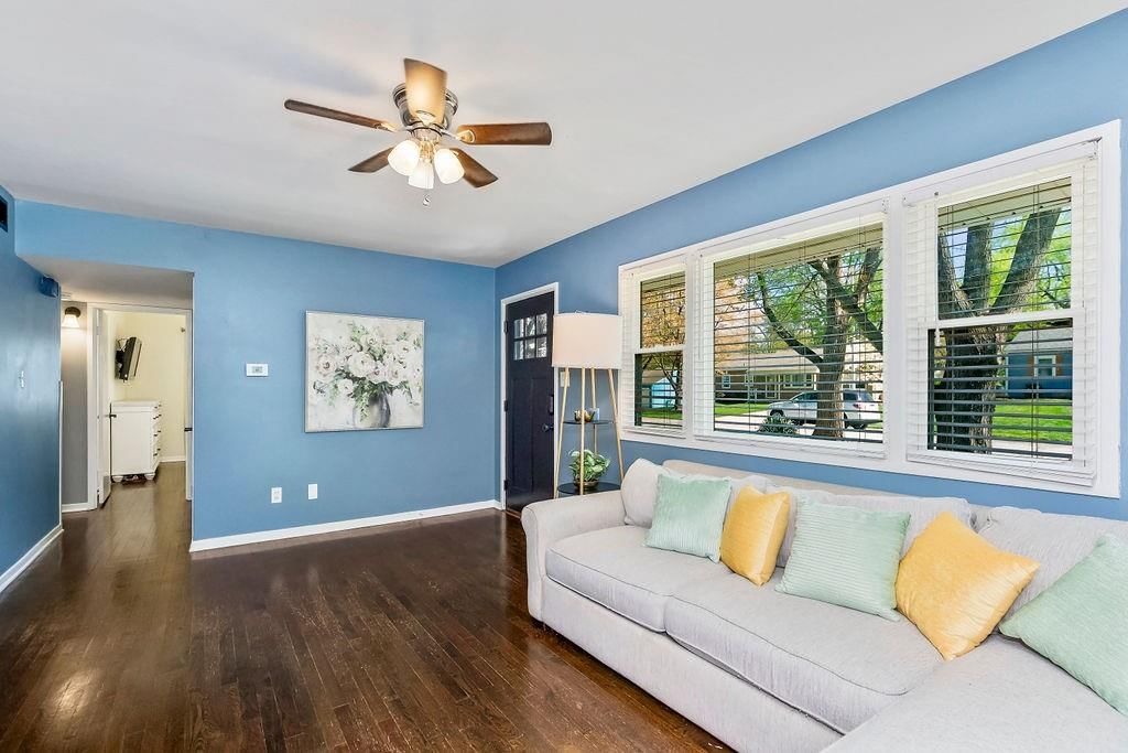 5316 W 76th Terrace — photo 5