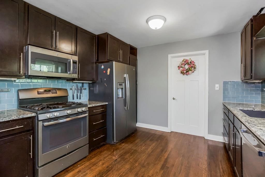 5316 W 76th Terrace — photo 12