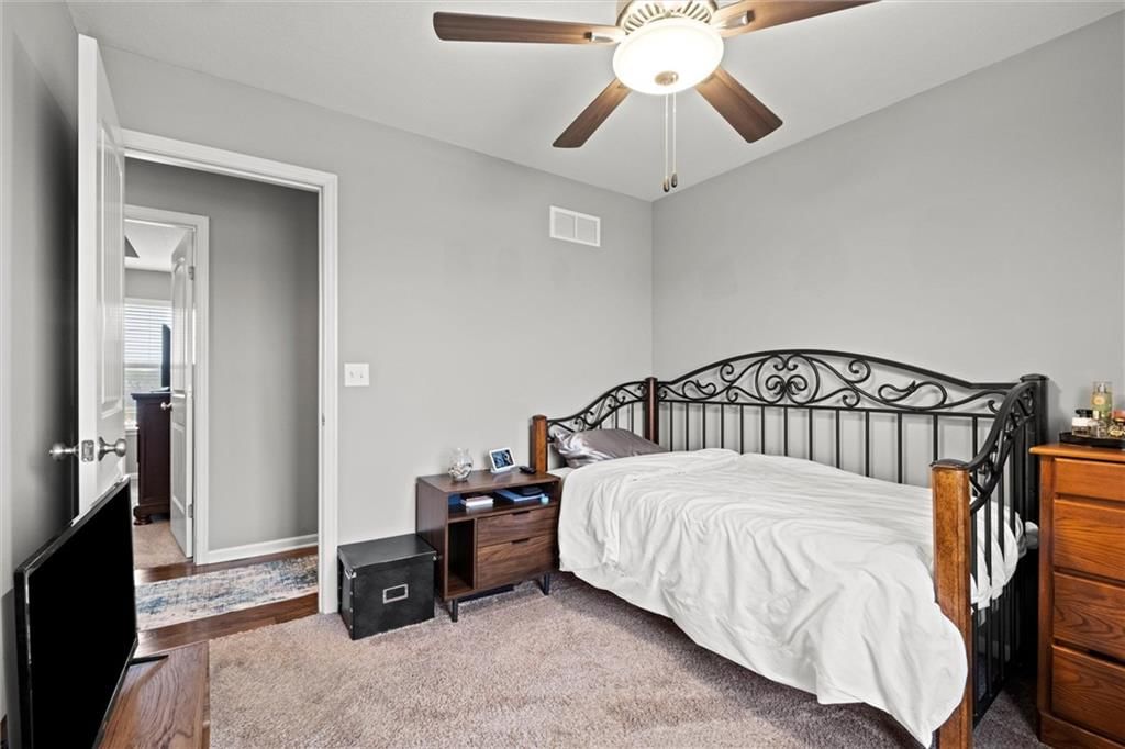 706 Quincy Court — photo 20