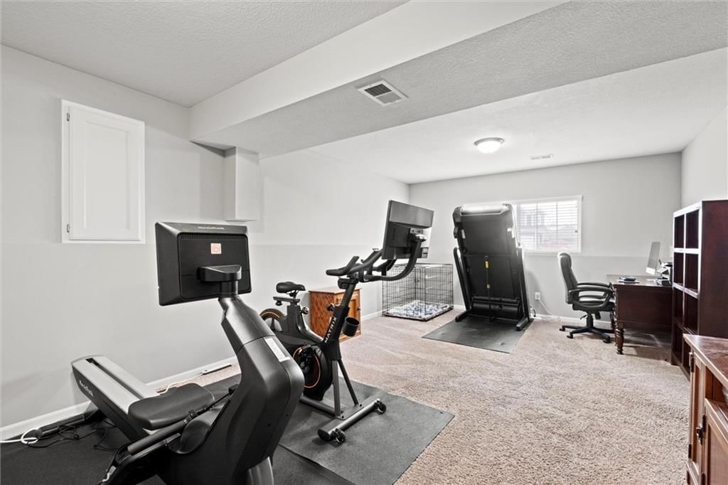 706 Quincy Court — photo 24