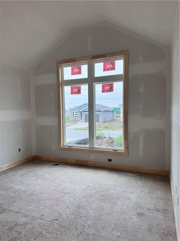4215 W 158th Terrace — photo 25