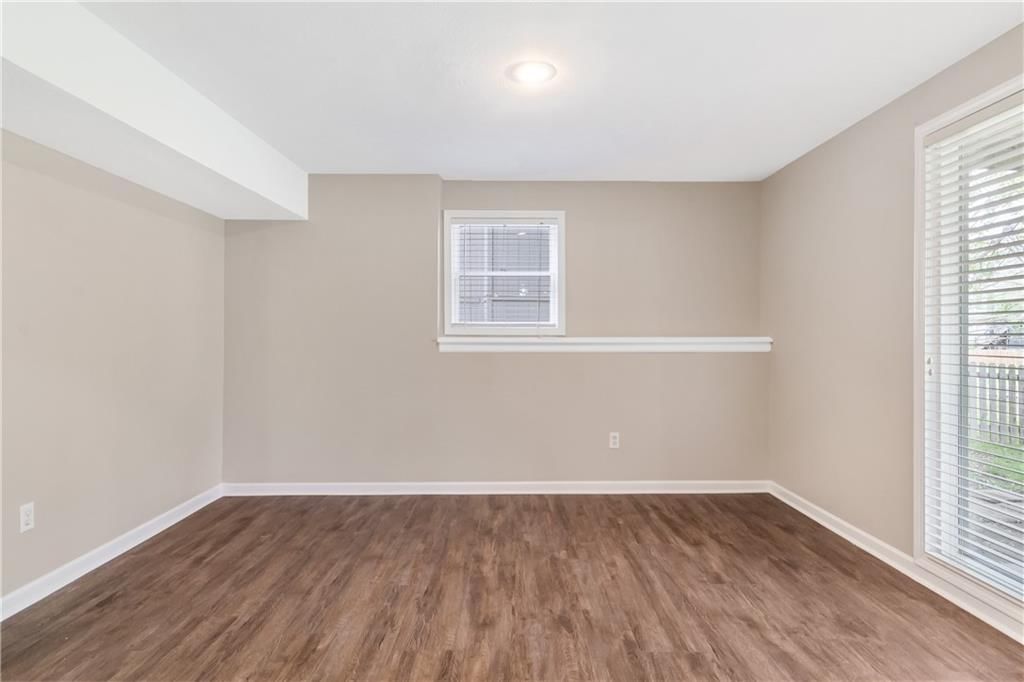 21631 W 98th Street — photo 25