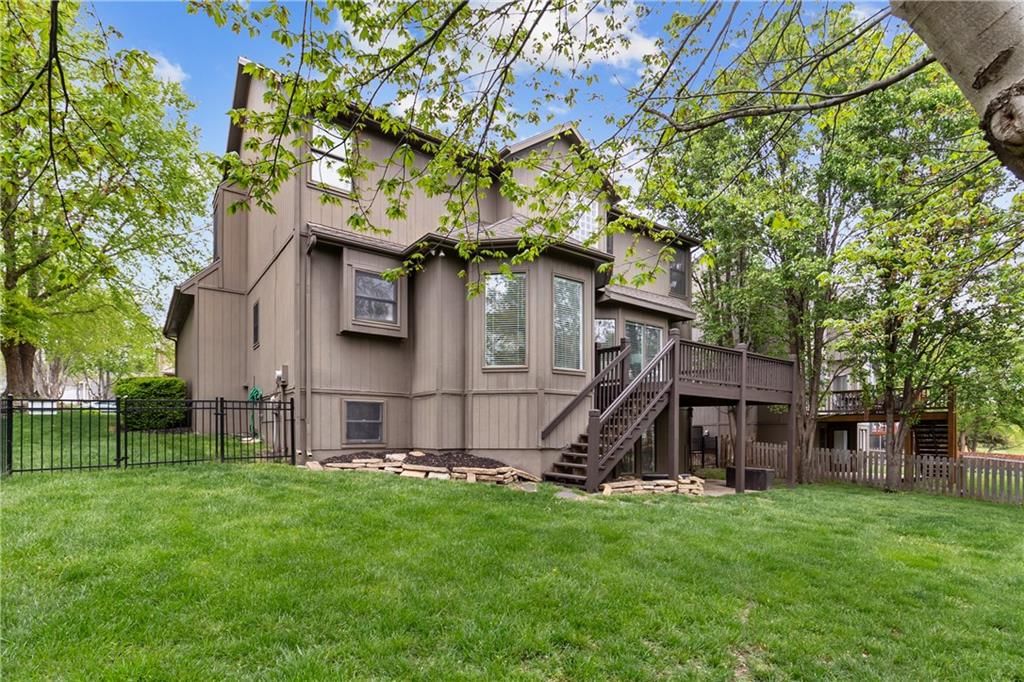 21631 W 98th Street — photo 28