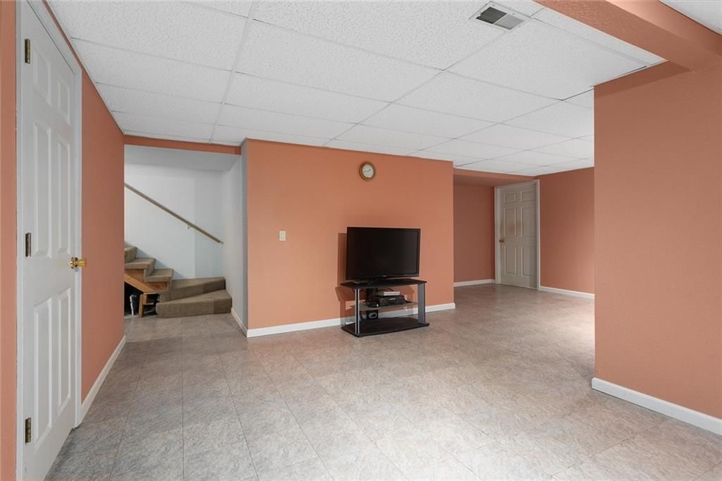 404 NE Harding Street — photo 18
