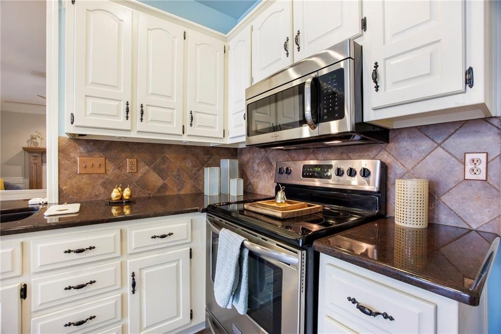 12753 Garnett Street — photo 16