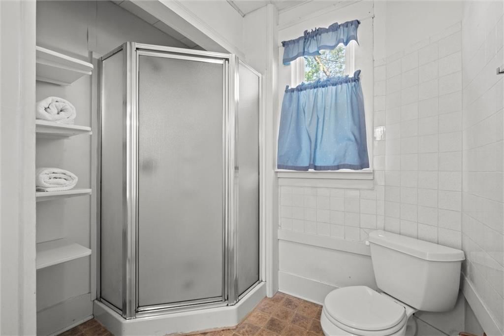 105 E Ottawa Street — photo 15