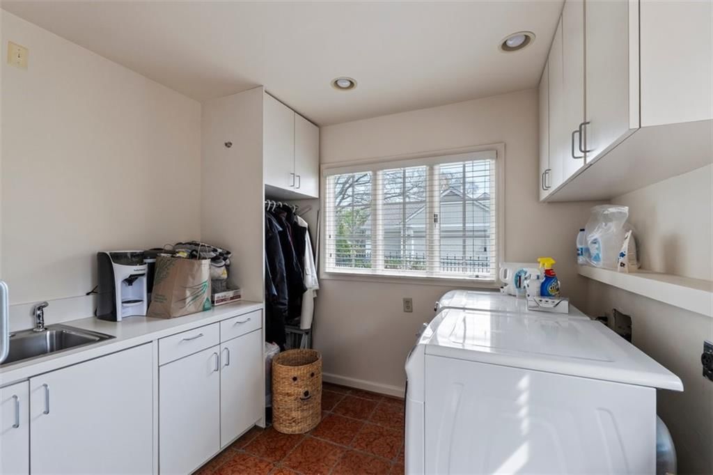 3209 W 68 Street — photo 18