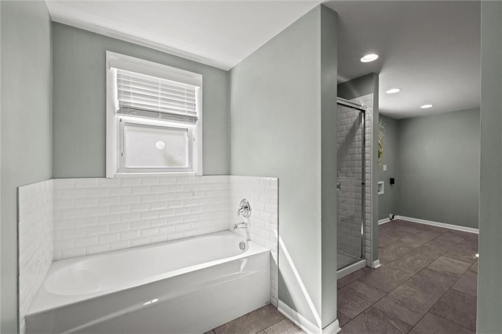7934 Robinson Street — photo 21