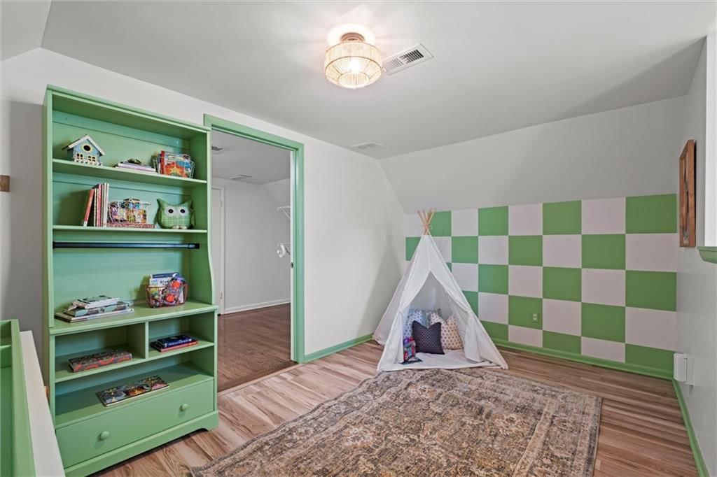 7934 Robinson Street — photo 24