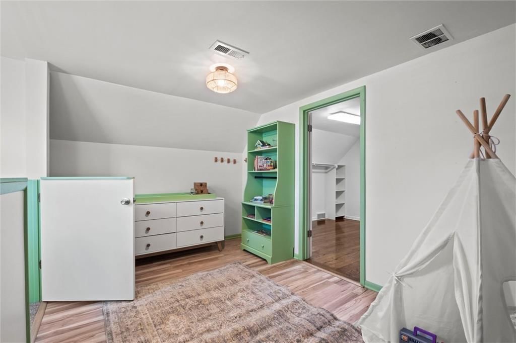 7934 Robinson Street — photo 25