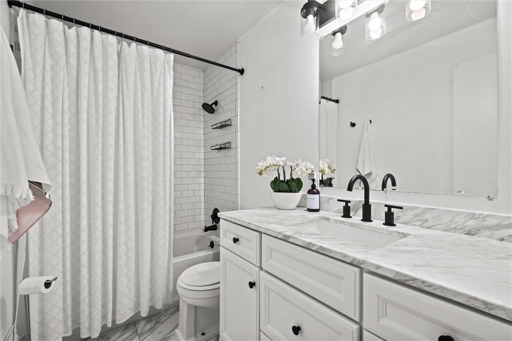 7934 Robinson Street — photo 28