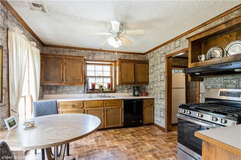 5101 Newton Street — photo 12