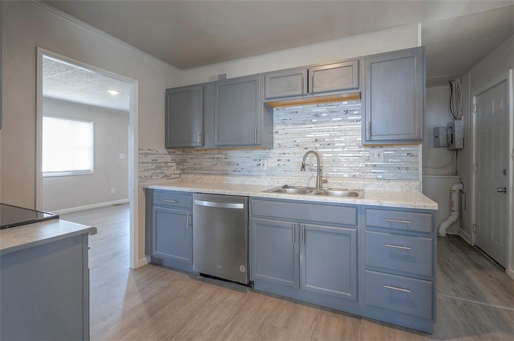 2401 Northeast Pursell Road — photo 11