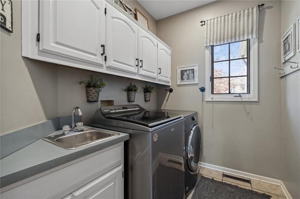 8913 W 131st Street — photo 14