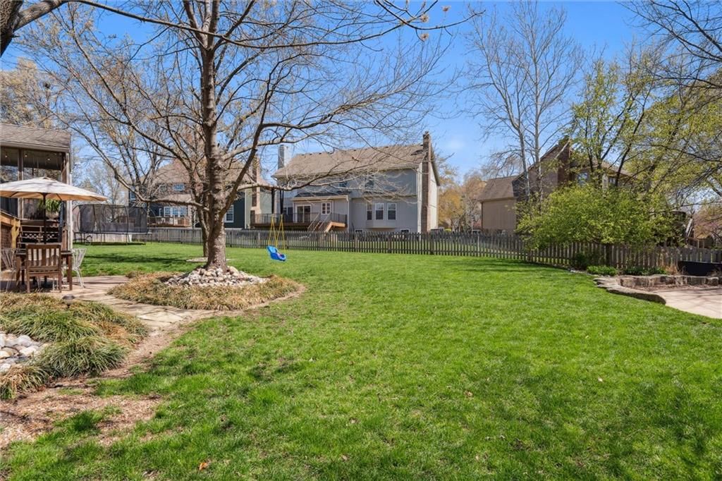8913 W 131st Street — photo 35