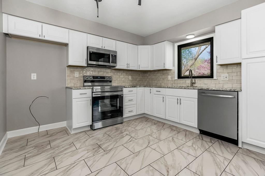 12707 Crystal Avenue — photo 11