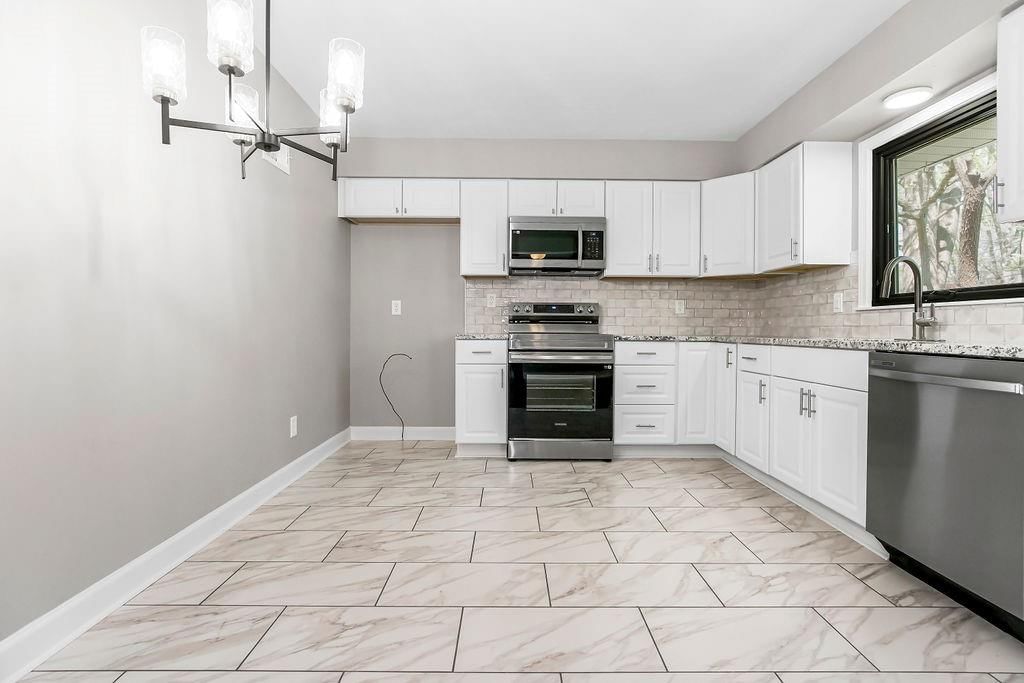 12707 Crystal Avenue — photo 12