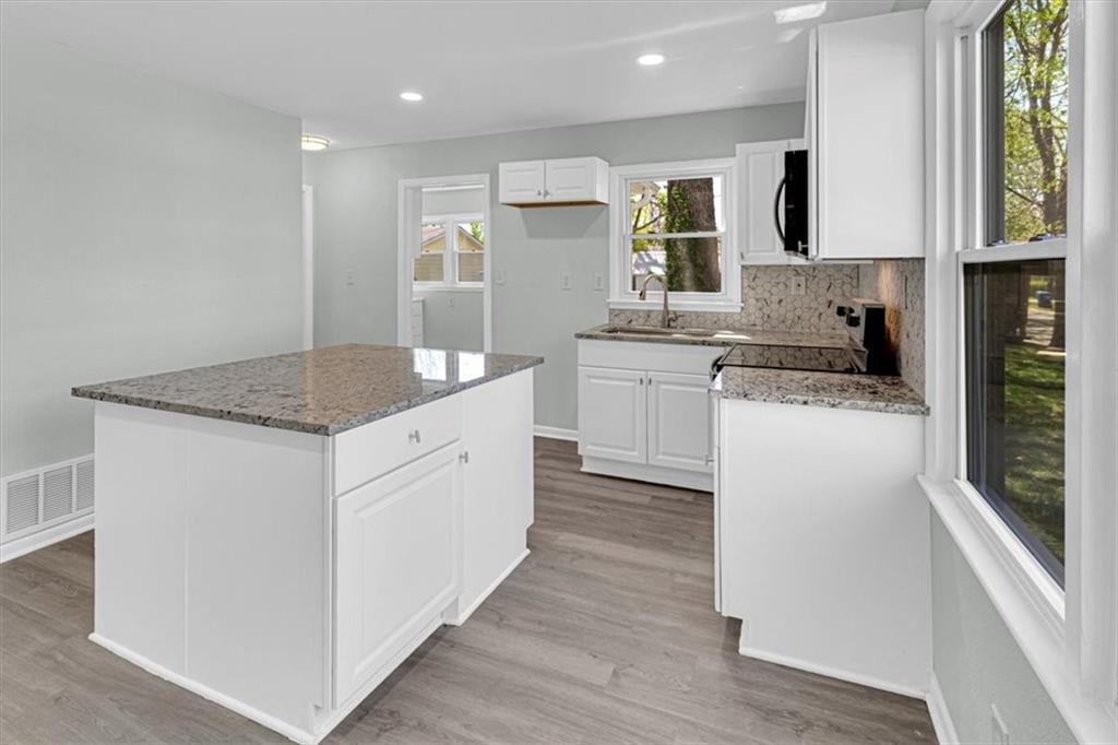 417 Martin Avenue — photo 11