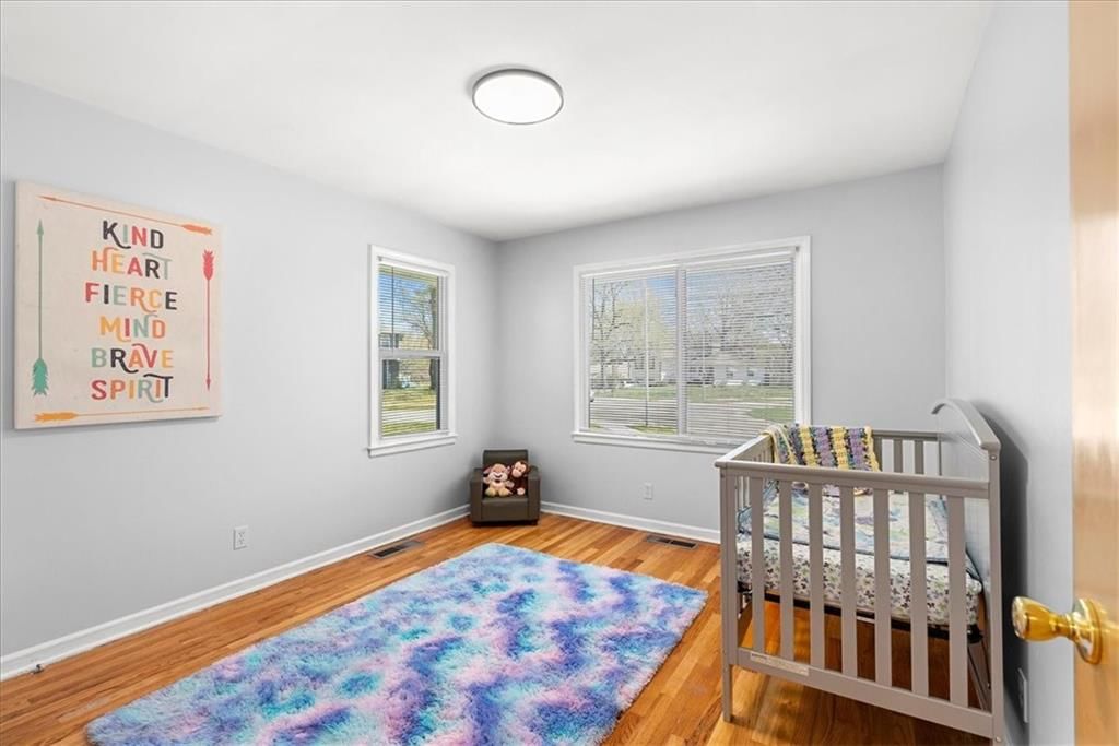 4932 NE Chouteau Drive — photo 18