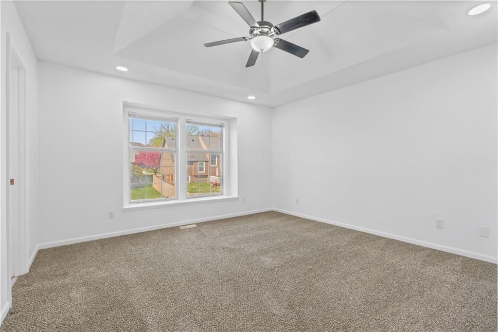 2524 N 107th Terrace — photo 14