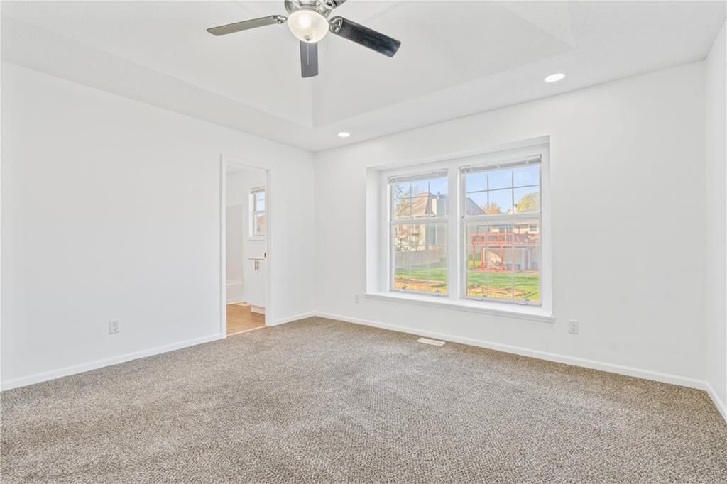 2524 N 107th Terrace — photo 16
