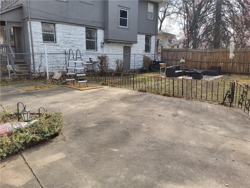 3401 Benton Boulevard — photo 48