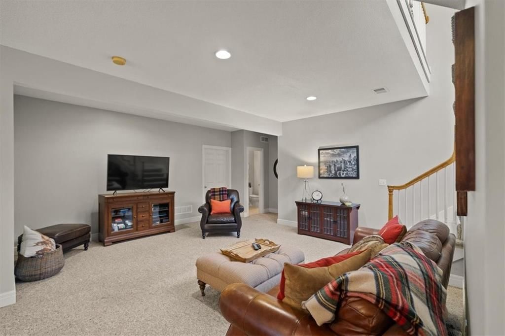 812 W 133Rd Court — photo 25