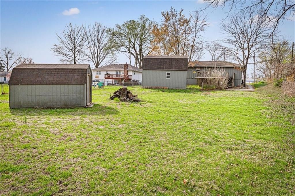 1202 W Main Street — photo 28