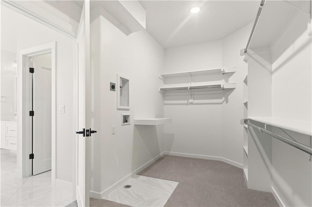 8013 Round Prairie Street — photo 34