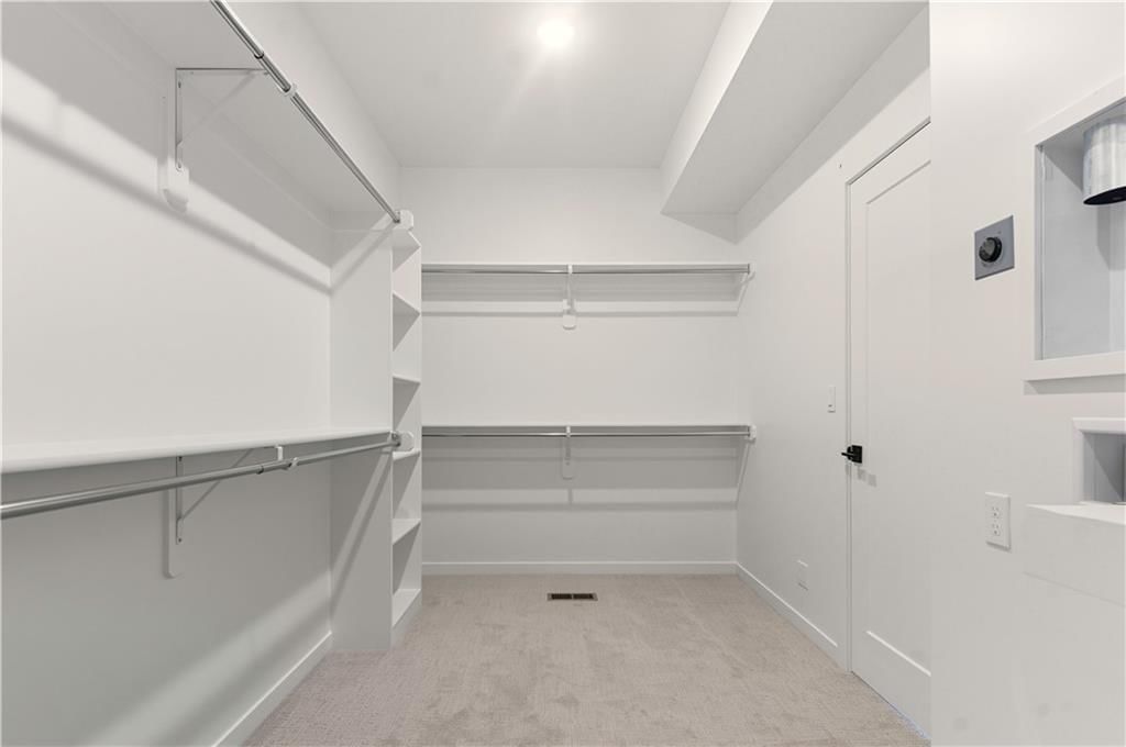 8013 Round Prairie Street — photo 35