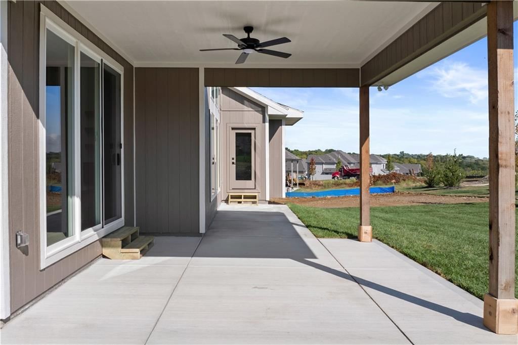8013 Round Prairie Street — photo 38