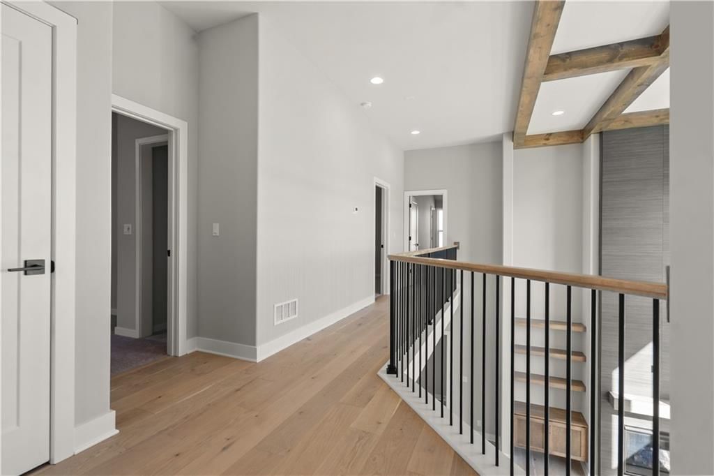 8013 Round Prairie Street — photo 42