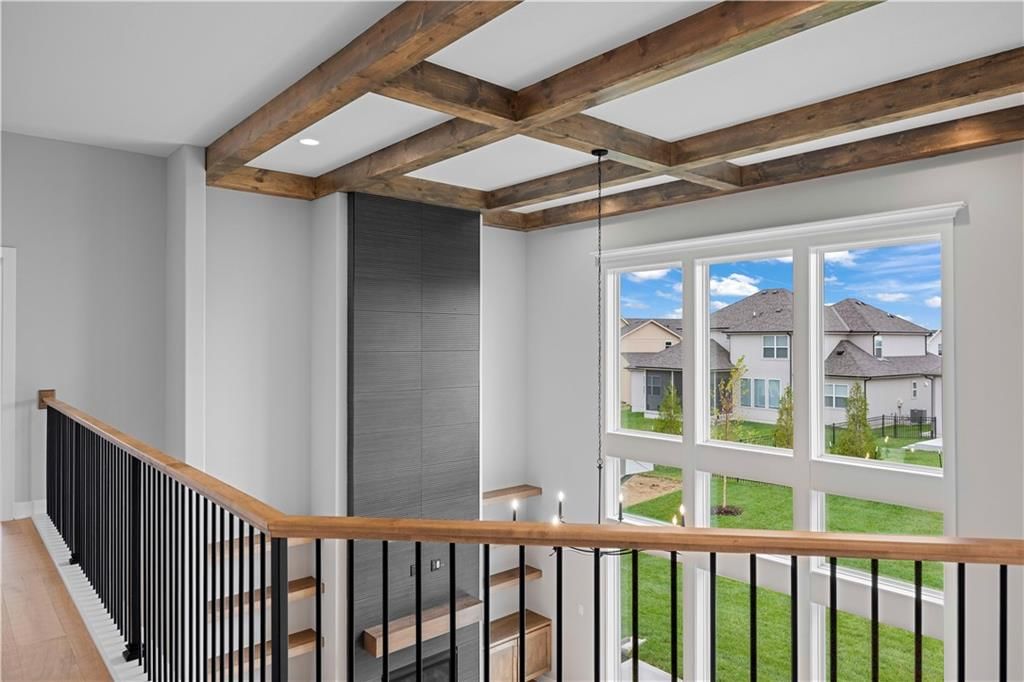 8013 Round Prairie Street — photo 43