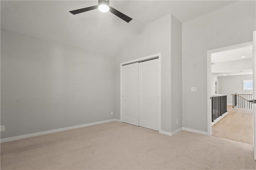 8013 Round Prairie Street — photo 46