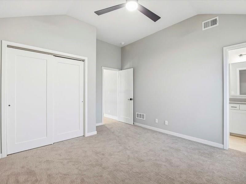 8013 Round Prairie Street — photo 47