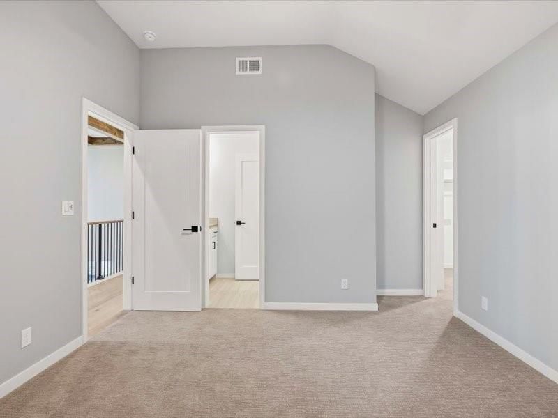 8013 Round Prairie Street — photo 55