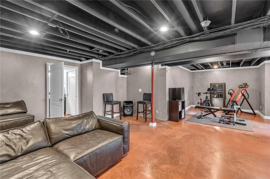 1520 Duncan Circle — photo 30