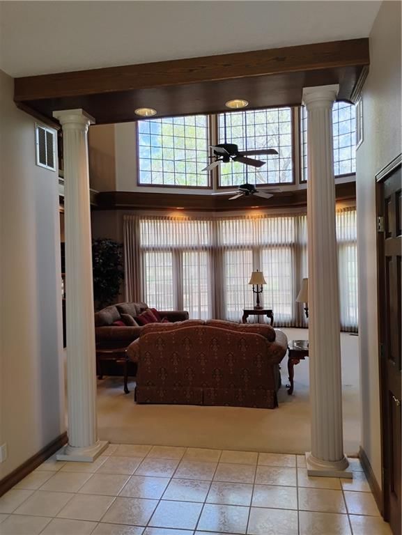 724 VILLAGE Drive — photo 18