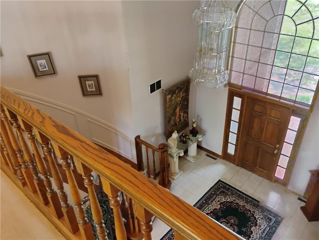 724 VILLAGE Drive — photo 62