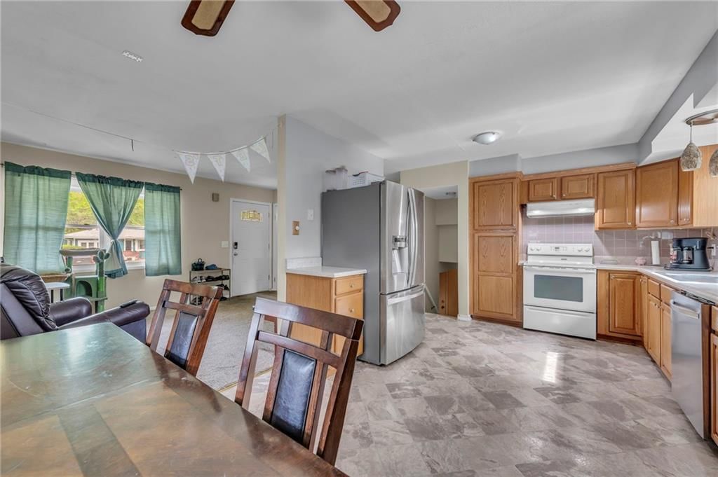 5820 N Oakley Avenue — photo 9