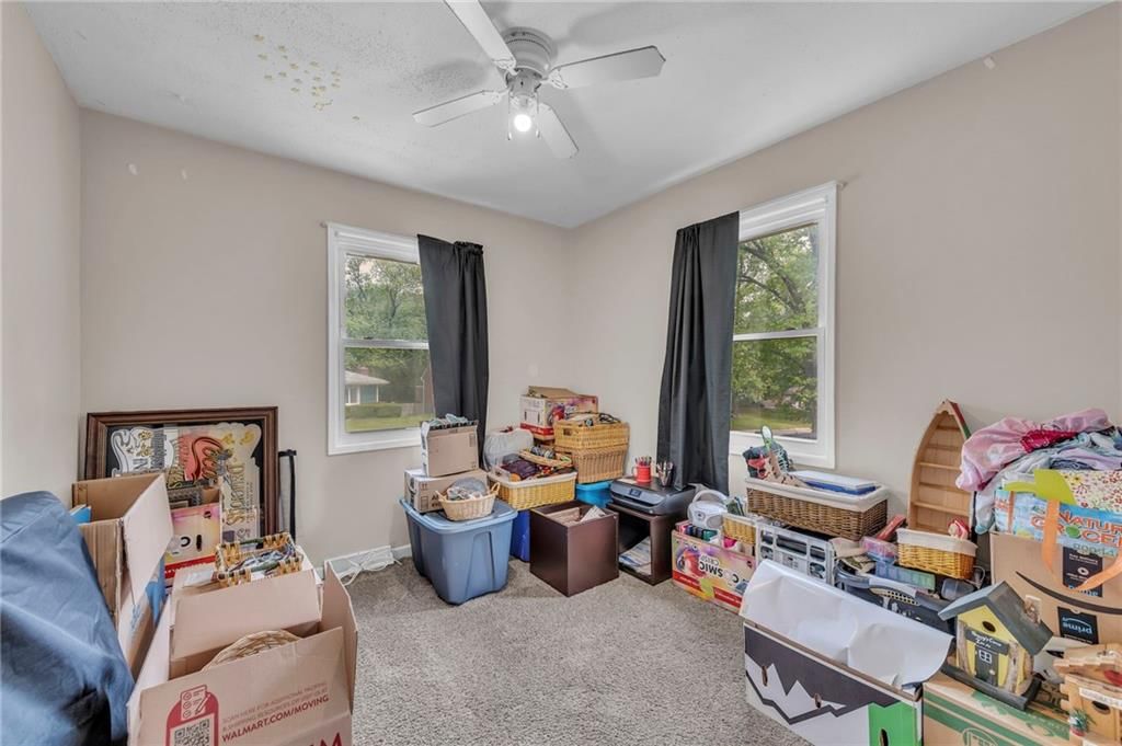 5820 N Oakley Avenue — photo 18