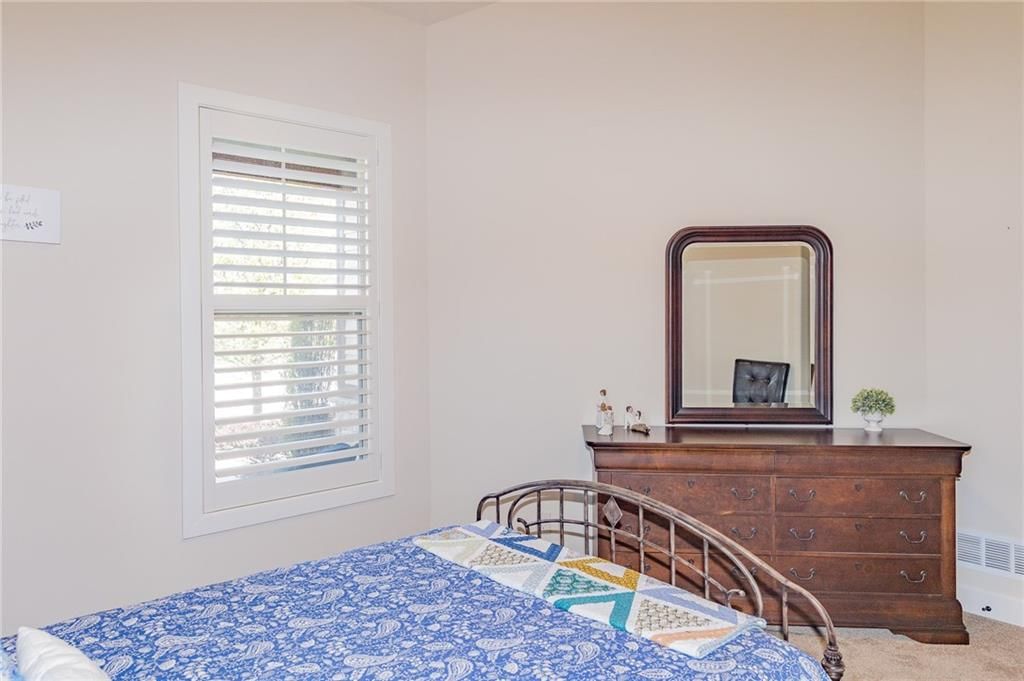 2307 W 179th Terrace — photo 43