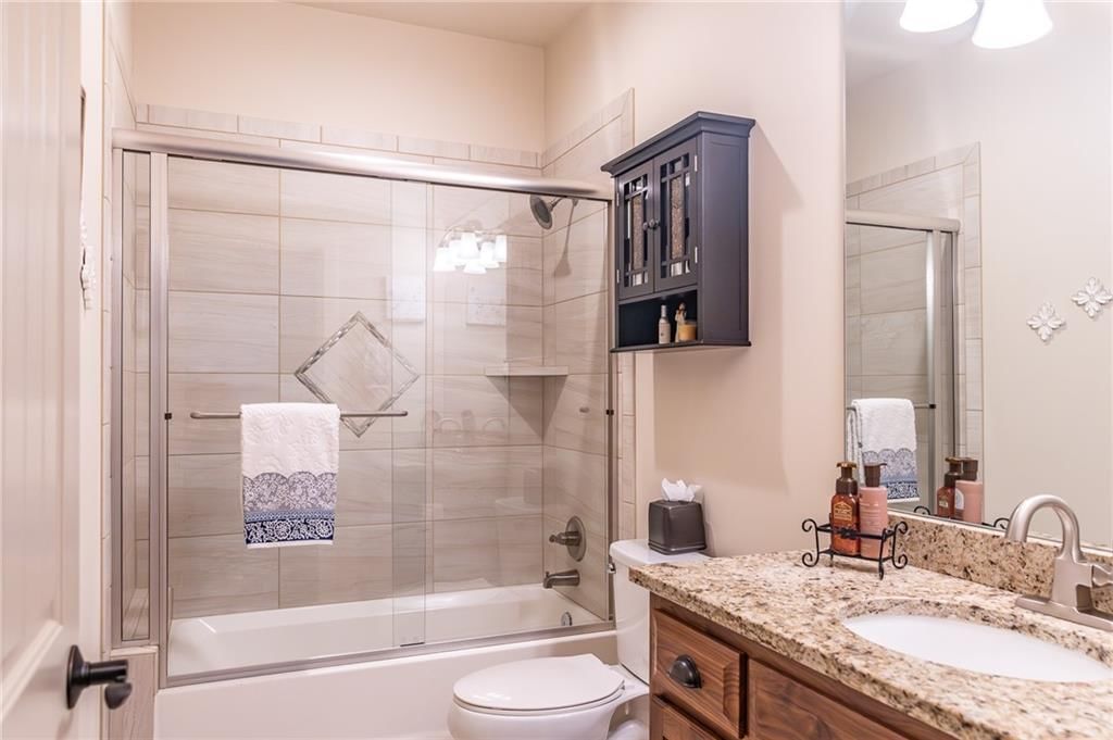 2307 W 179th Terrace — photo 46