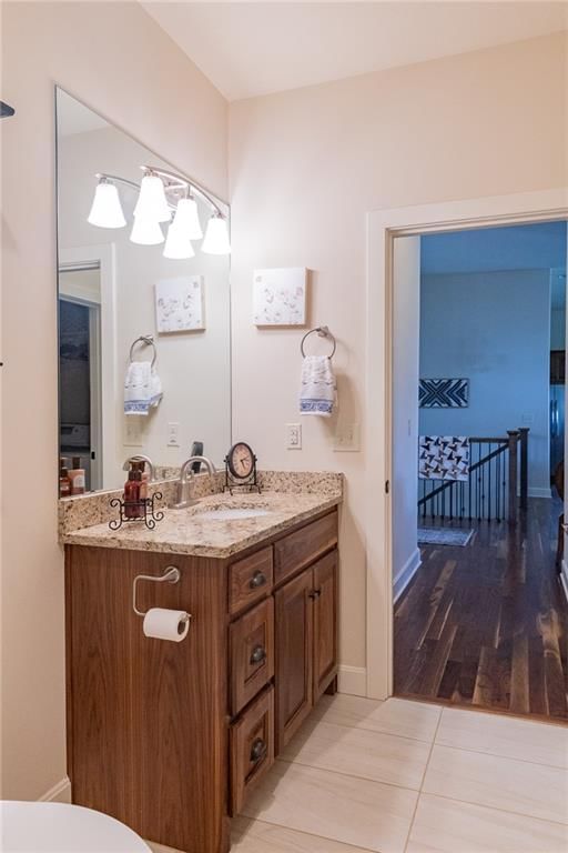 2307 W 179th Terrace — photo 47