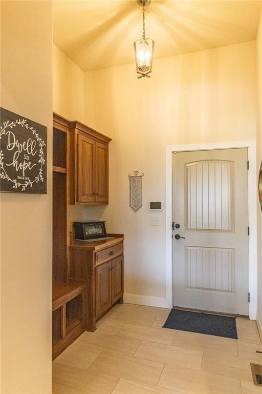 2307 W 179th Terrace — photo 68