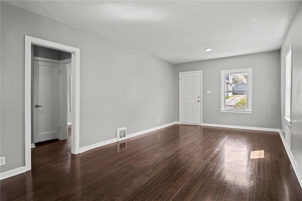 438 N 22nd Street — photo 8