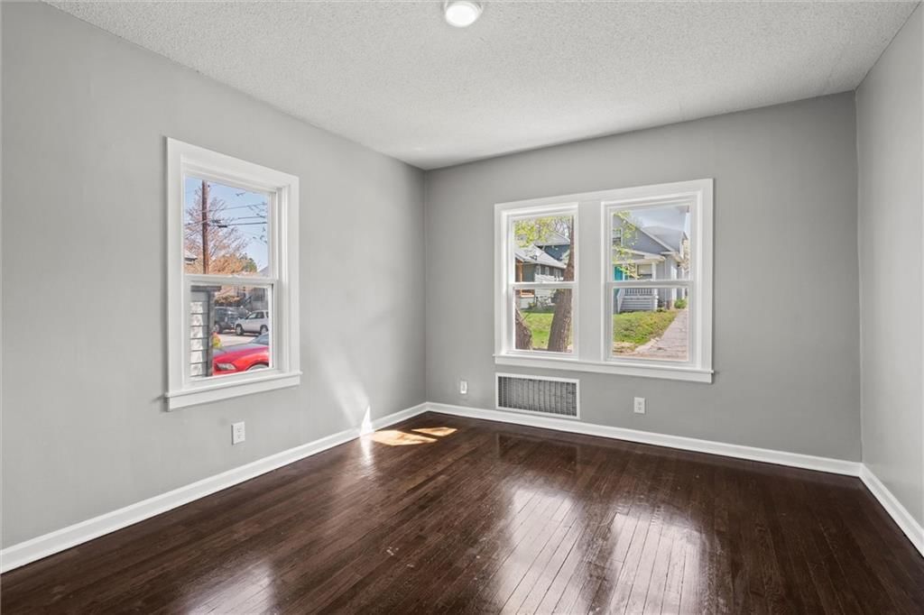 438 N 22nd Street — photo 16