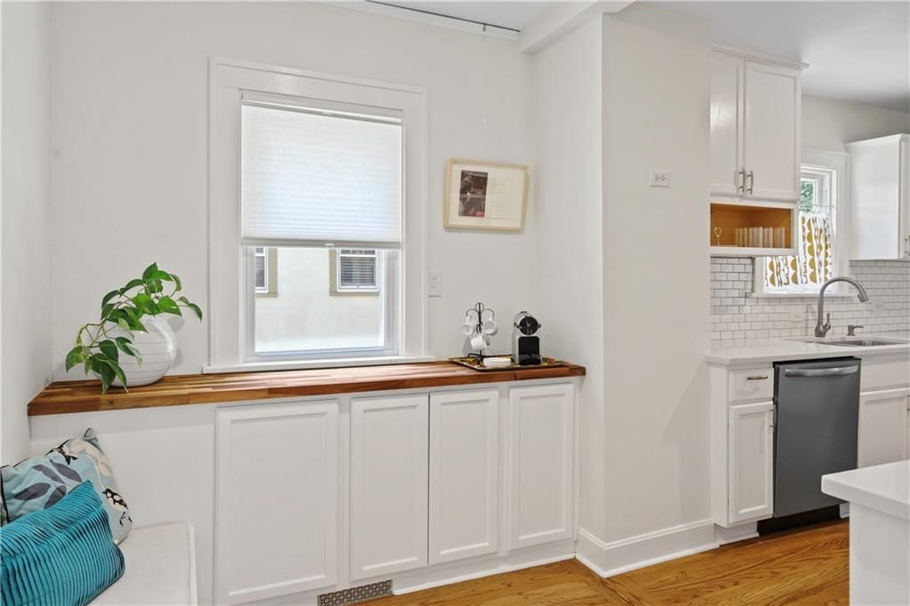5630 Holmes Street — photo 12