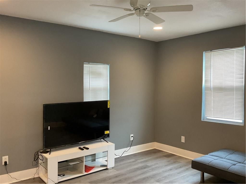 3626 Mersington Avenue — photo 10